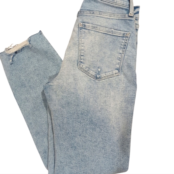 a.n.a High-Rise Straight Jeans - Picture 4 of 6